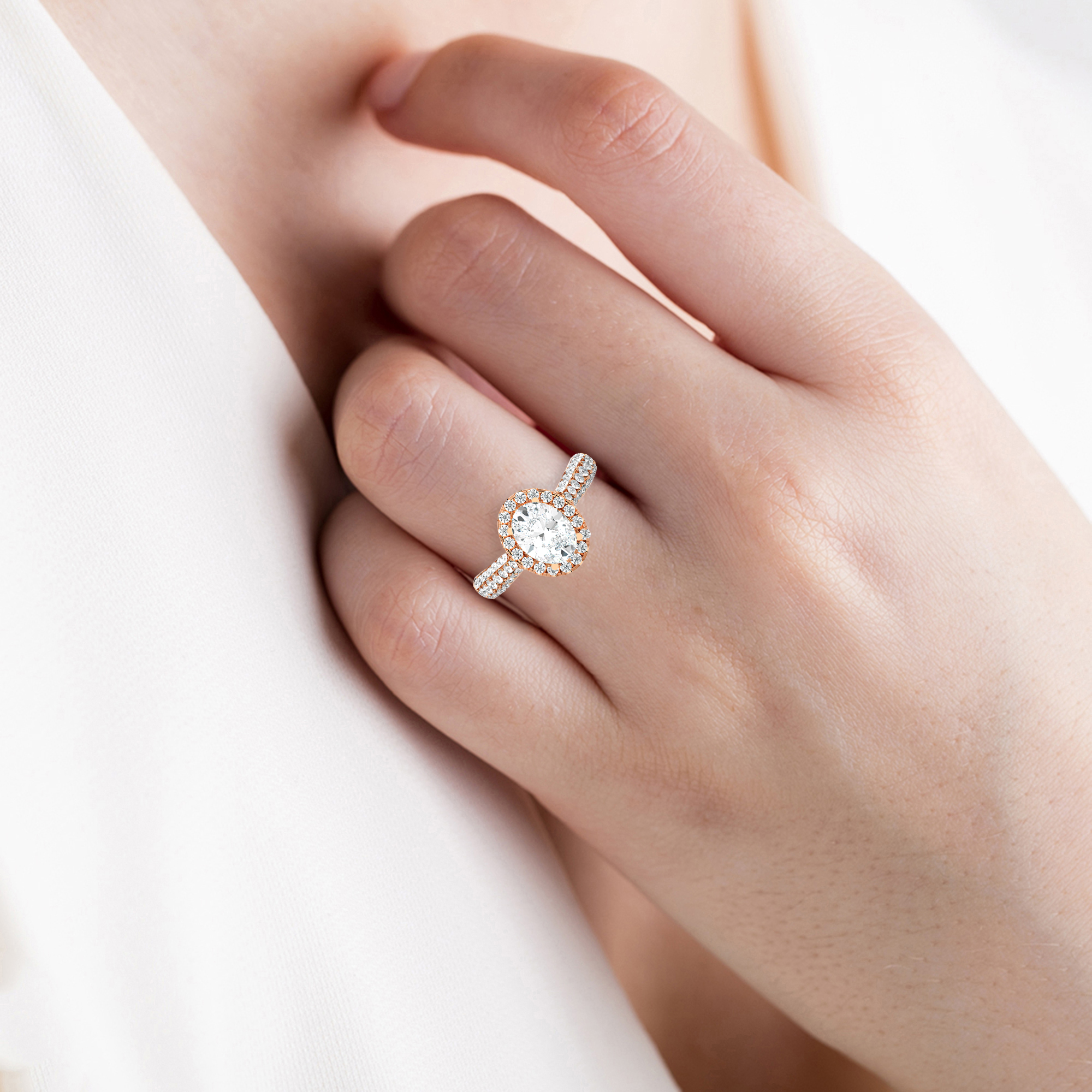 1 1/3 ctw Oval Lab Grown Diamond Halo Engagement Ring